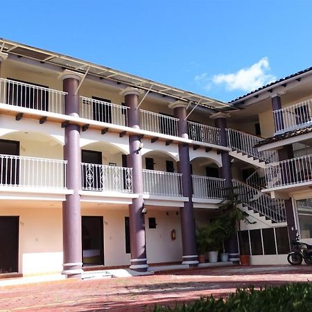 Hotel Jardines Del Centro San Cristobal de las Casas Exterior foto